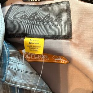 Cabelas insect defense men’s medium blue plaid shirt . Long sleeve